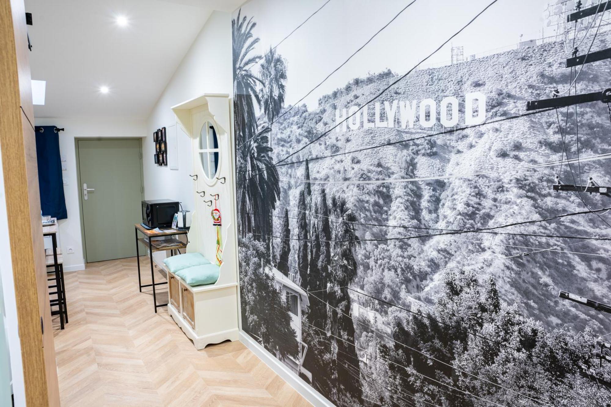 Food And Chill - Deux Appartements Hypercentre - 1 Theme Cinema - By Primo C0Nciergerie Tournus Exterior foto